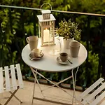 In With Private Garden Διαμέρισμα *
