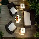 In With Private Garden * Λούκα