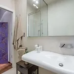 In With Private Garden * Λούκα