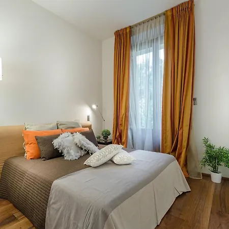 Διαμέρισμα In With Private Garden